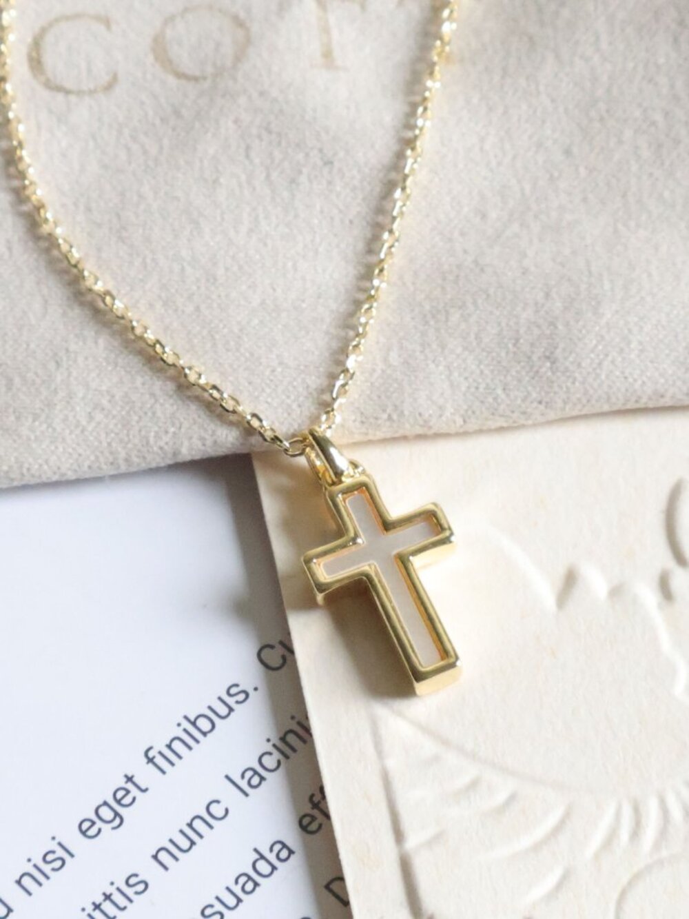 Kendra Scott Cross white lab Grown opal necklace gold - Picture 2 of 2